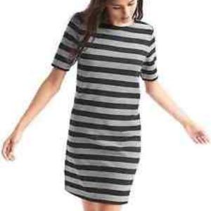 Gap scoop back striped dress